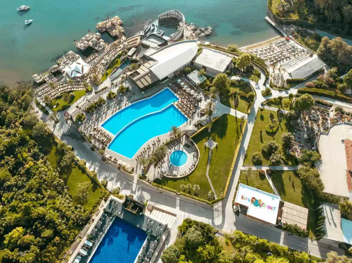 f6ce644c-09d6-4c5f-beca-d8f31e341fa9