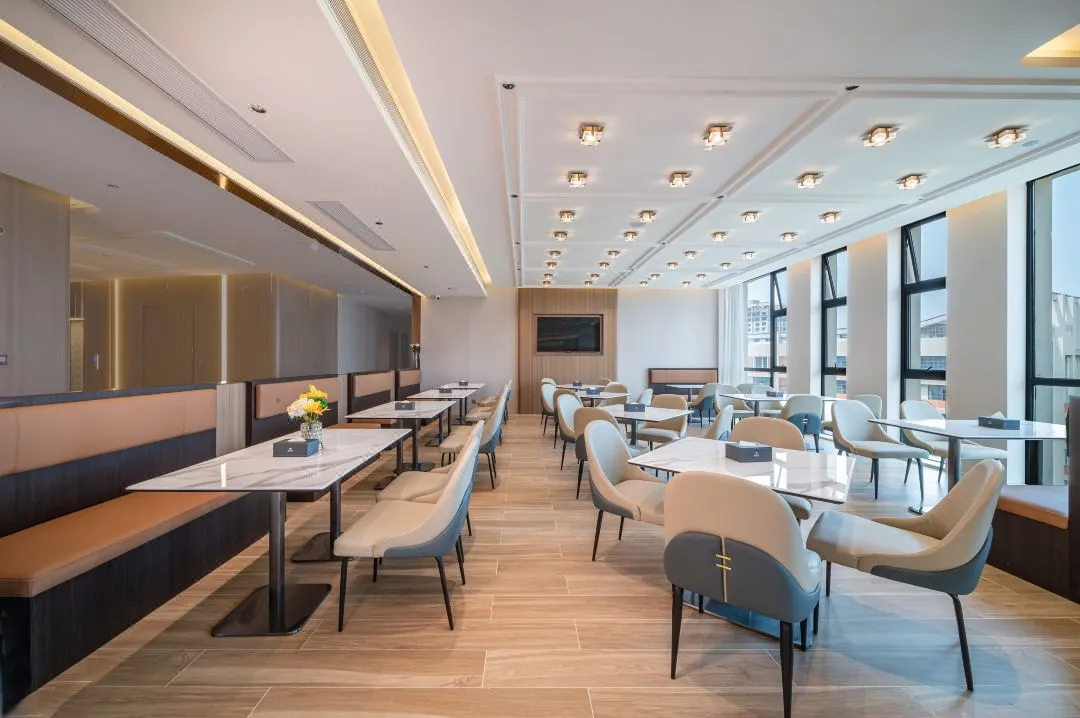 04b7926dbeb95ae2bc2982ff4353593a