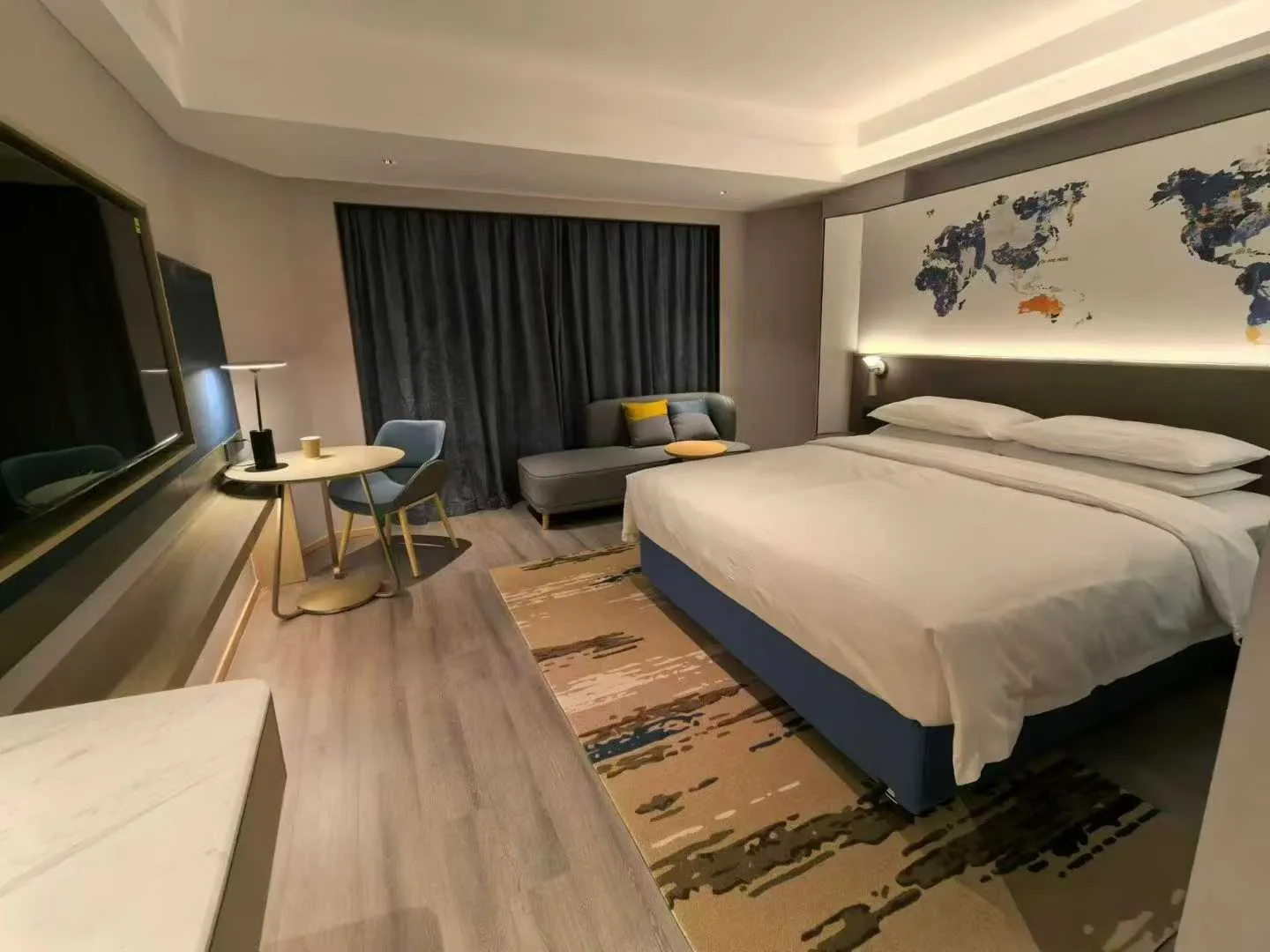 e6adb3c4f1952dff8deeb8d54e704868